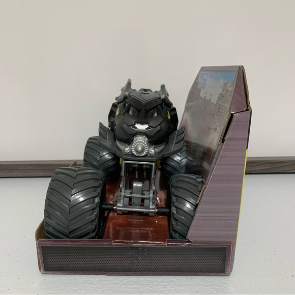 Spin Master Monster Jam x Batman-NWT - Picture 4 of 12